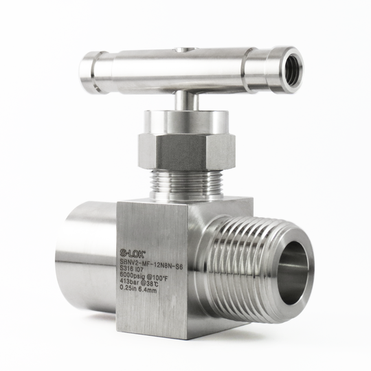 SBNV2-MF-12N8N-S6 Válvula de Aguja 3/4" Macho x 1/2" Hembra Roscada NPT
