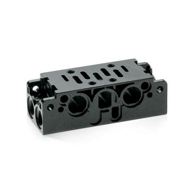 Manifold bases with common inlet and exhaust ports and with outlet ports on the front - 901-N1A