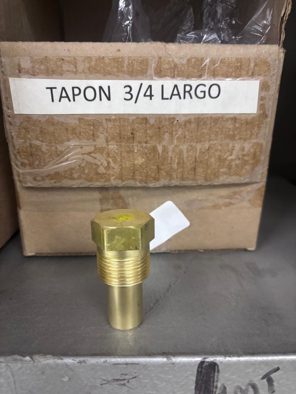 Tapón largo de 3/4 con cabeza hexagonal, rosca exterior y cuerpo alargado
