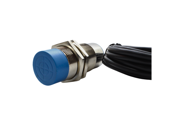 ZC303025NCJ SENSOR CAP. 30X25MM 6-36VCD NPN NO+NC AJUST. SALIENTE