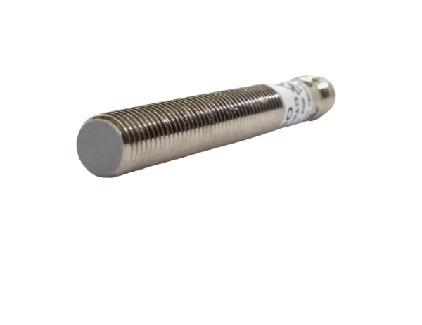 ZI83001PAT3 SENSOR IND. 8X1MM 6-36VCD PNP NO RASO CONECTOR M8 60mm LARGO