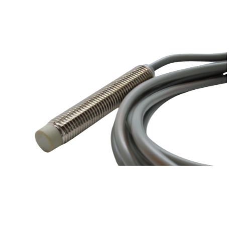 ZI8L3004PB SENSOR IND. 8X4MM 10-30VCD PNP NC SALIENTE 46mm LARGO