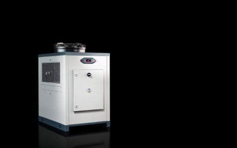 3336470 Chiller Blue e 8 - 48 kW