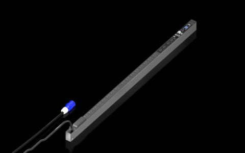 7979821 PDU UK, ejecución metered