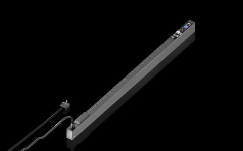 7979822 PDU UK, ejecución metered
